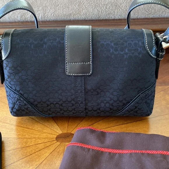 Coach Vintage Mini Signature Mini Bag w/matching Wallet - Picture 3 of 4